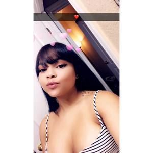 Meet your Posher, Deliz